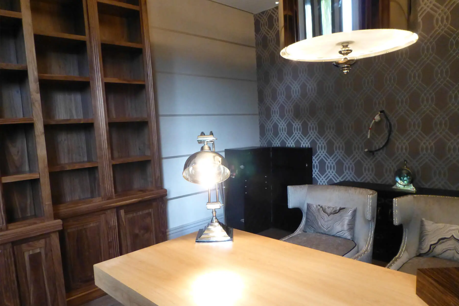 Hamptons Style Bookcase Design