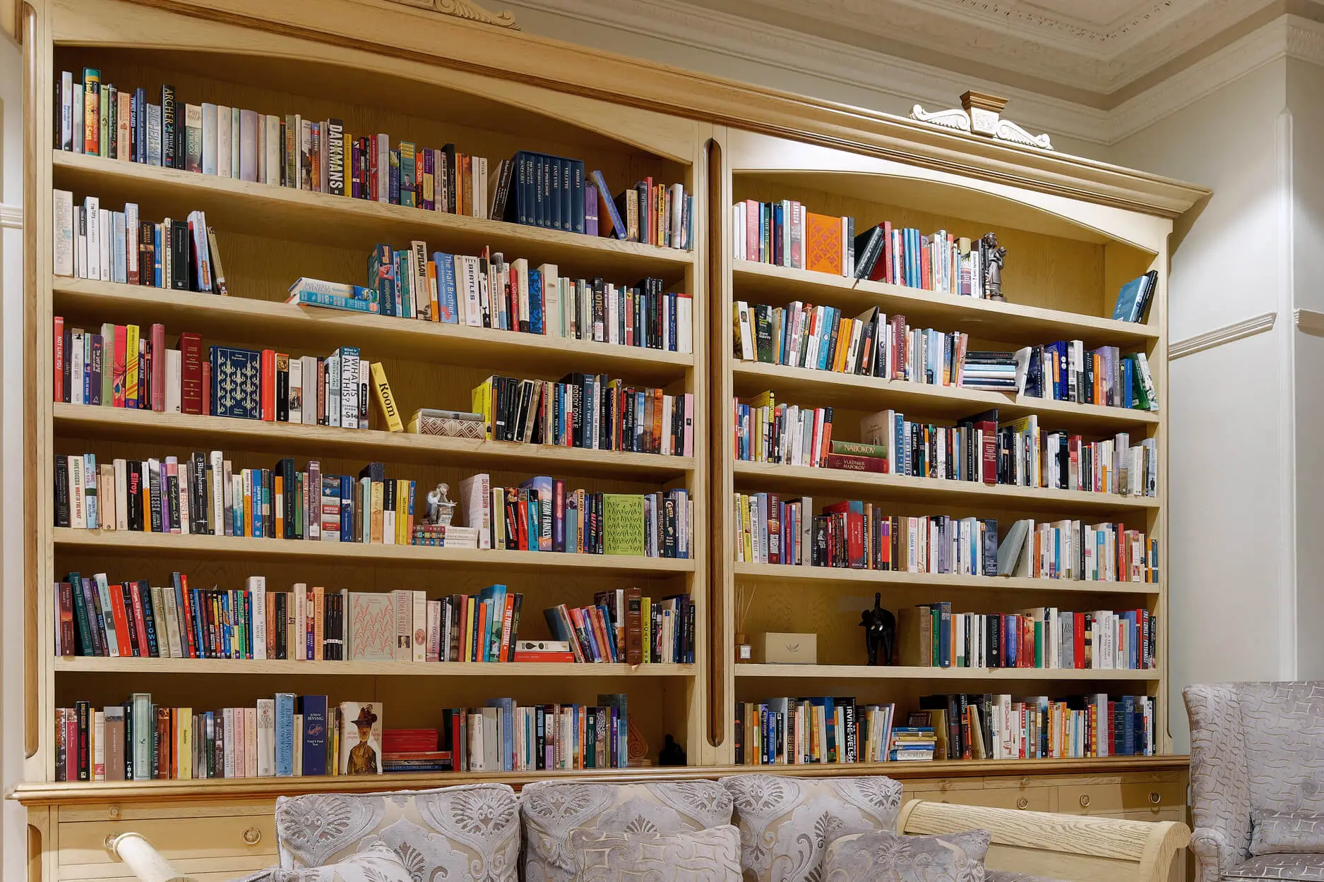 French Modern Style Bookcase Design