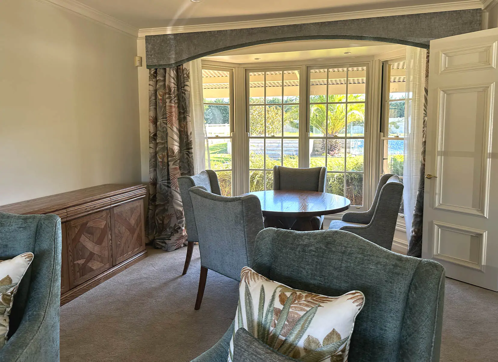 Hamptons Interior by Luxury Interior Designer, Furniture Designer and Manufacturer, Mark Alexander