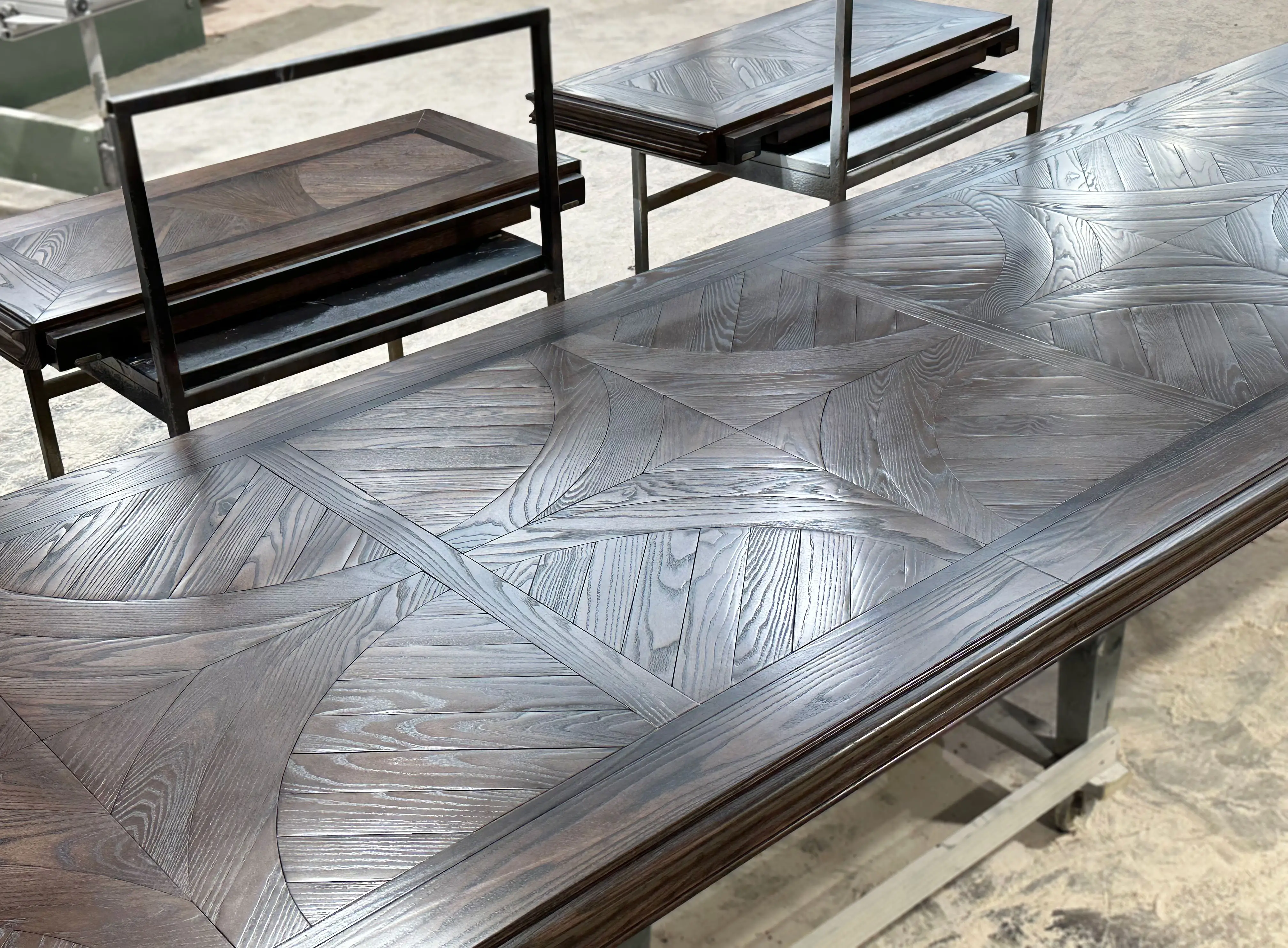 Grand Solid Oak Parquetry Extension Table