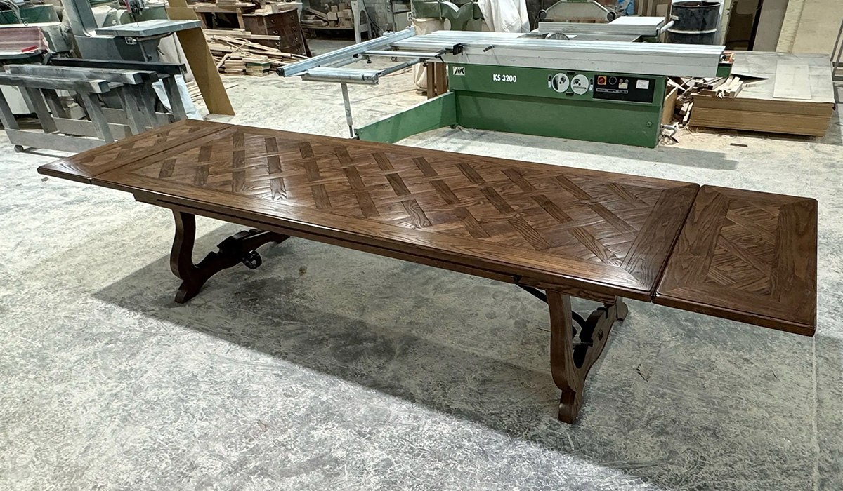 Versatile Luxury: Extension Dining Tables by Mark Alexander