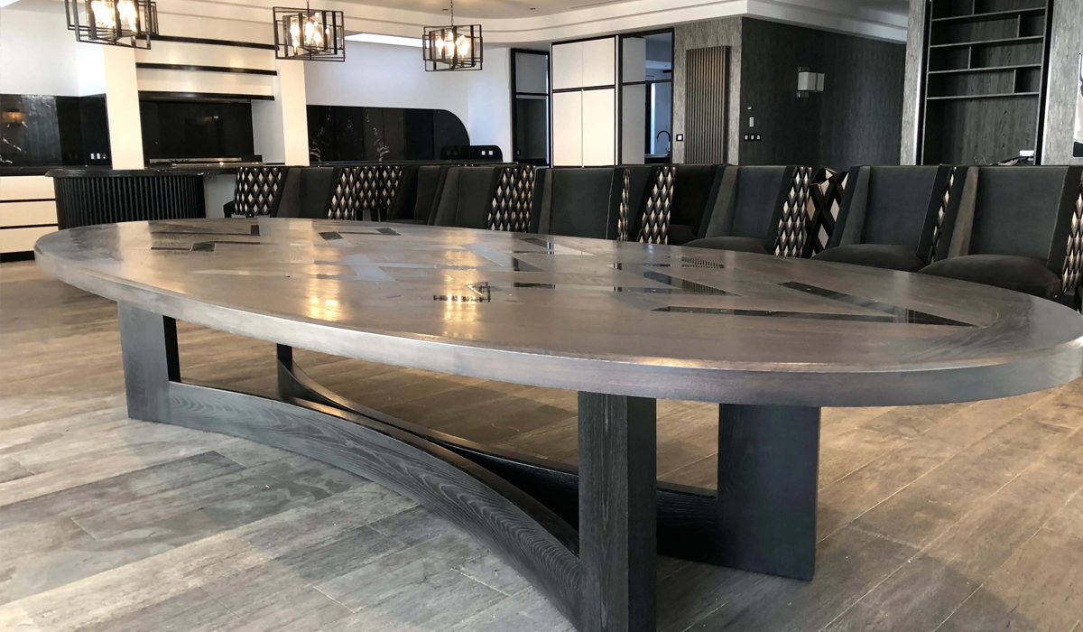 Why Choose a Solid Oak Dining Table?