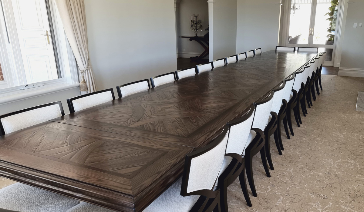 How to Choose the Perfect Extension Dining Table for Your Home