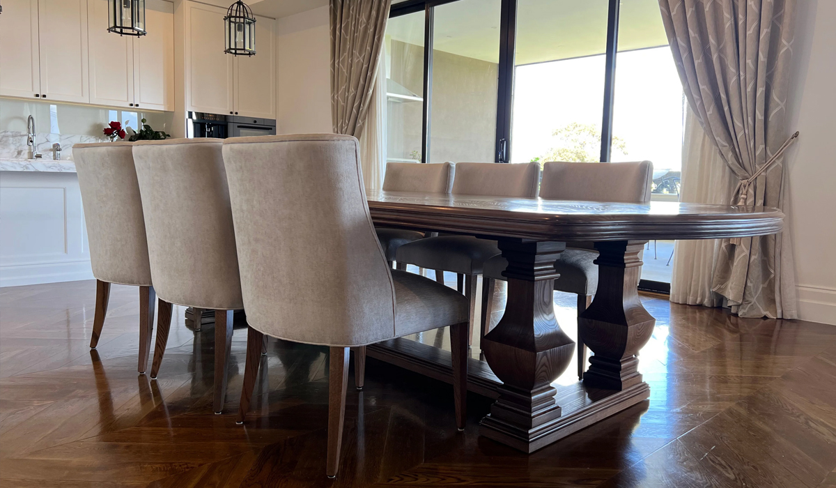 Why a Solid Oak Dining Table Is Only as Good as the Artisan Behind It