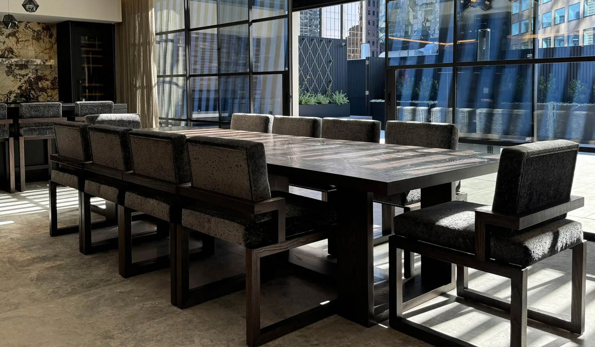 Large Dining Tables for Apartments: Can a Large Table Still Work in a Smaller Home?