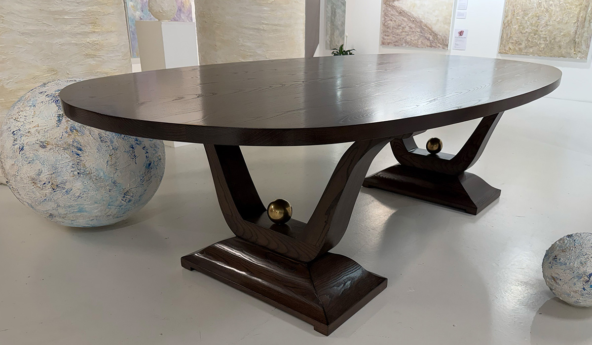 Handcrafted Dining Tables are Redefining Modern Dining Spaces