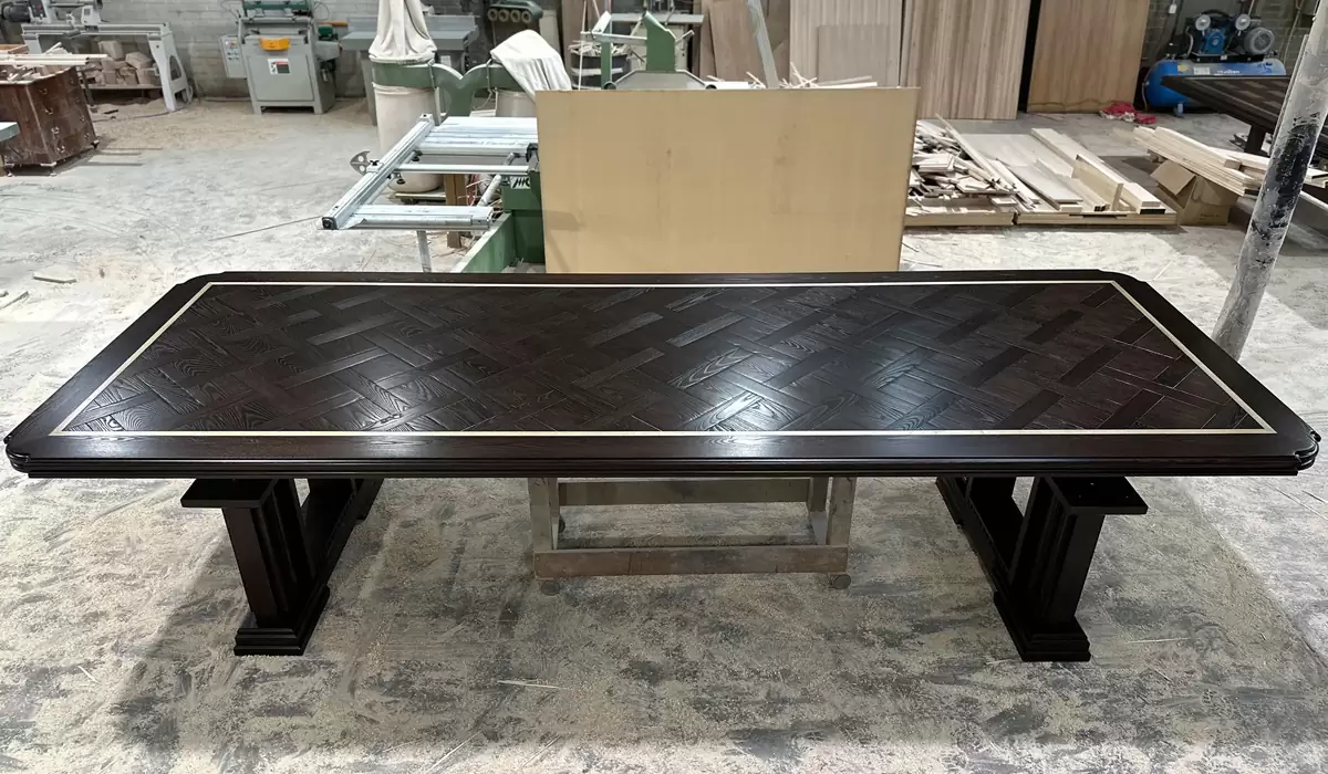 Large Dining Tables: A Buyer’s Guide to Size, Shape and Seating